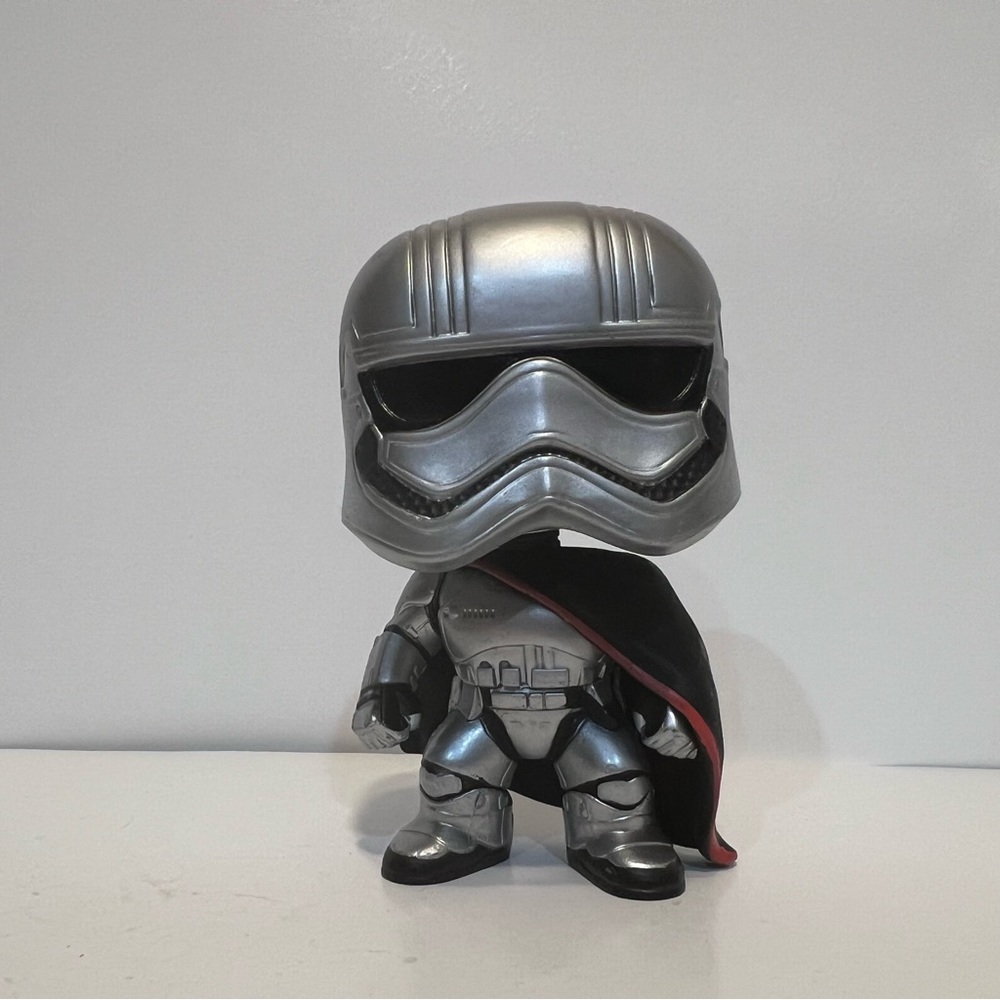 Funko Pop! Star Wars - Captain Phasma #65